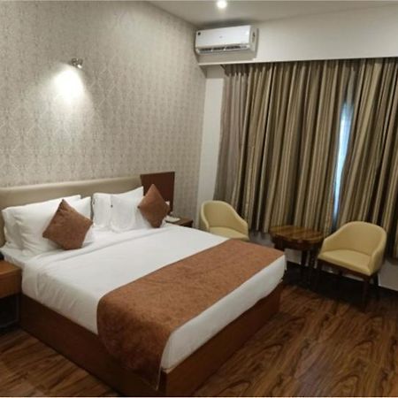 Shri Aprameya Resort Harohalli  外观 照片
